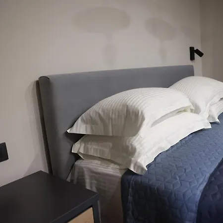 Premium 1 Apartamento *